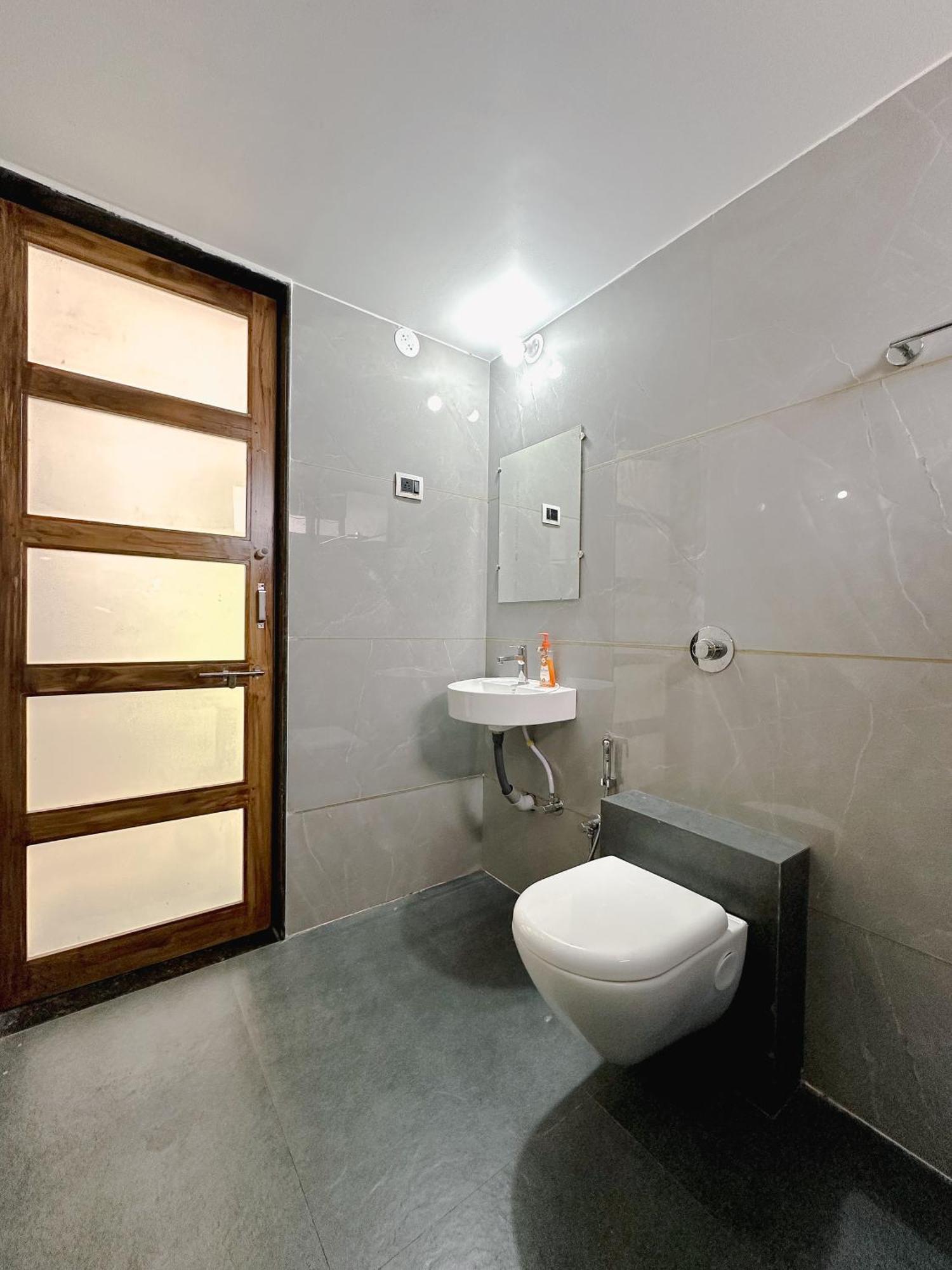 Prasad Villas And Homestay Math Bagian luar foto
